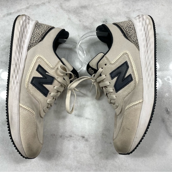 New Balance Women's Cream and Black Sneakers - Picture 6 of 8